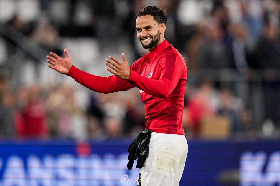 上物色替补 上物色替补