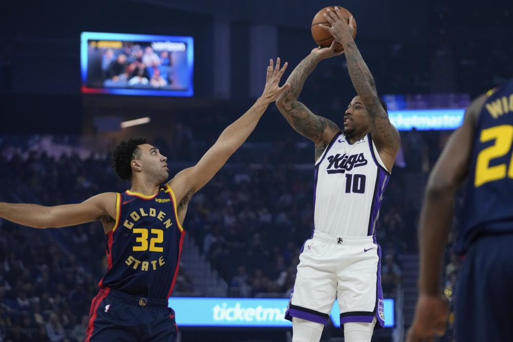 在接受采访 在接受采访