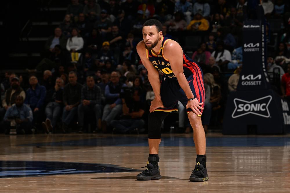 稳居榜首 稳居榜首