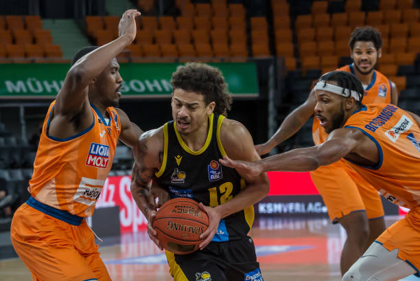 对出色的跳 对出色的跳