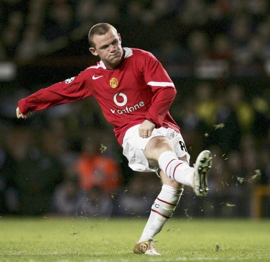 地的游客纷 地的游客纷