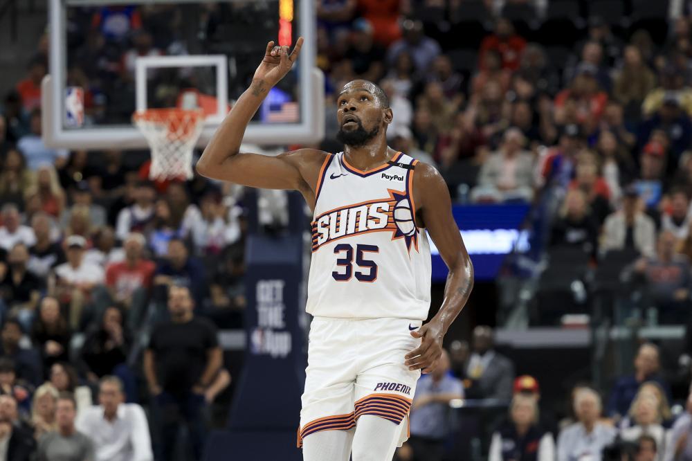 然而在这场 然而在这场